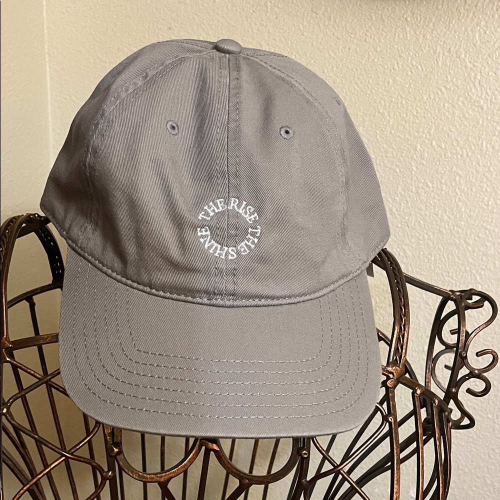 Vuori Gray Cap